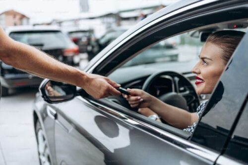 driving-success-essential-strategies-for-selling-cars-and-closing-deals