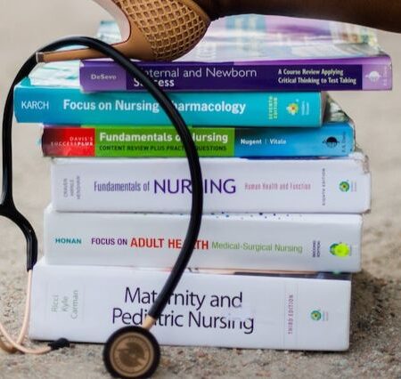 clear-and-compassionate-communication-the-key-to-effective-nursing-essays