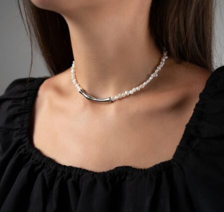choker-necklaces-the-timeless-trend-that-defines-elegance