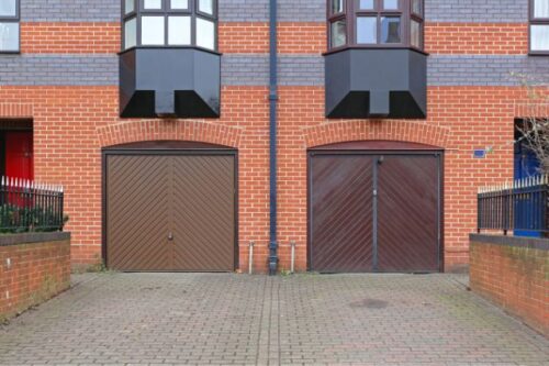 unveiling-the-mysteries-common-problems-with-garage-doors